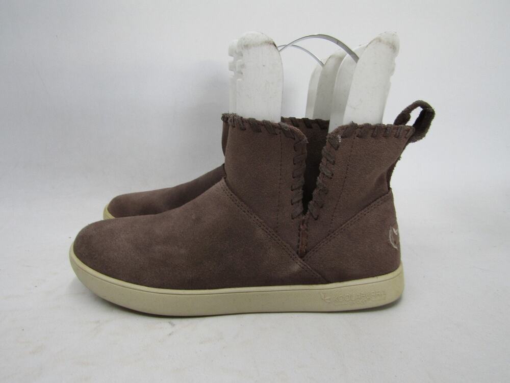UGG Womens Size 6 M Brown Suede Ankle Fashion Boots Bootie